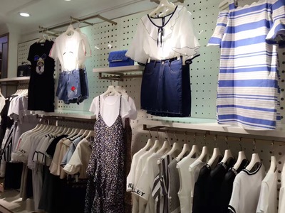 廣州品牌服裝連鎖店,香炫兒女裝加盟開啟吸財(cái)模式