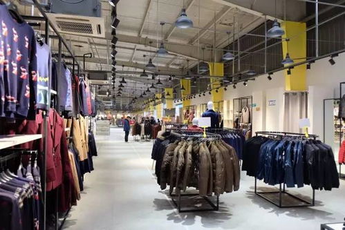 蕭山大型工廠品牌直購店,即日起5000款服飾白菜價(jià)